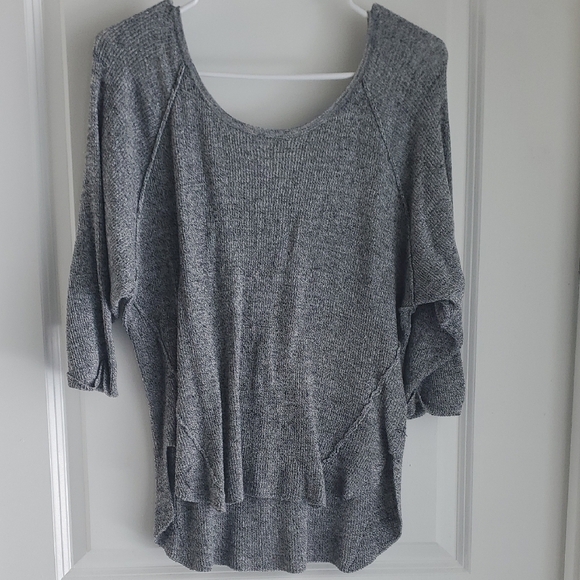 Silver Jeans Sweaters - Silver Jeans Gray Women's Sweater - Crew Neck